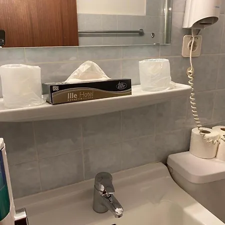 Taverna Roemerkrug Отель Ганновер