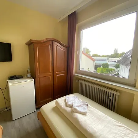 Taverna Roemerkrug Отель