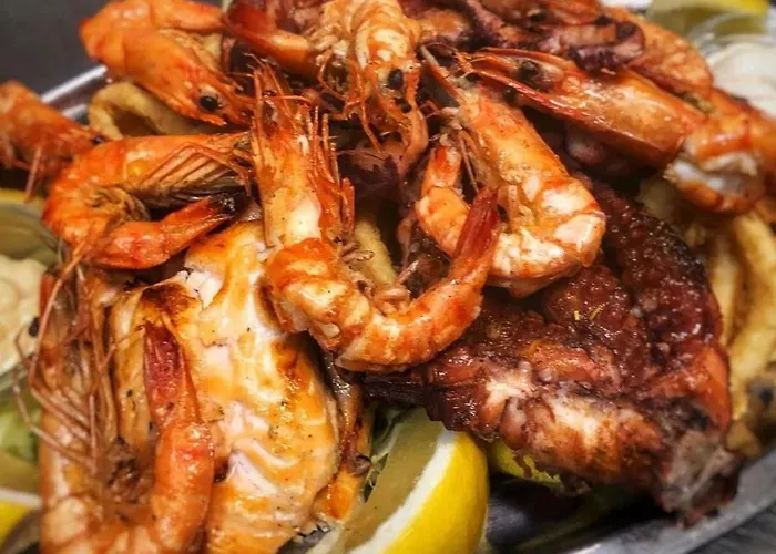 Taverna Roemerkrug מלון 2*